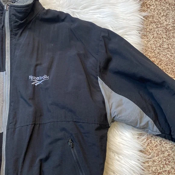 Vintage Reebok Reversible Jacket. Size Small - Picture 5 of 14